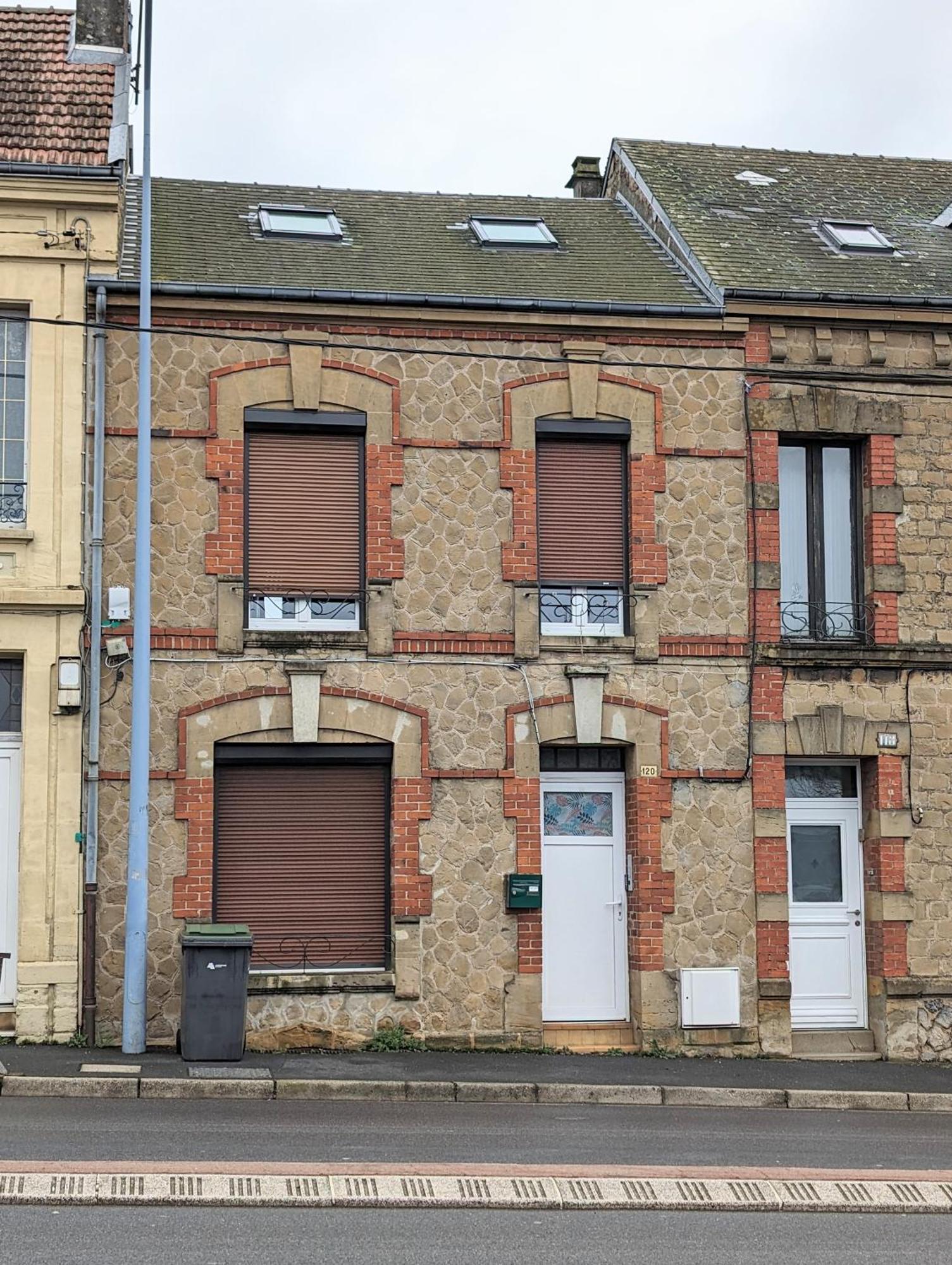 Stockholm- Studio Serenite Avec Jardin Charleville-Mézières Εξωτερικό φωτογραφία