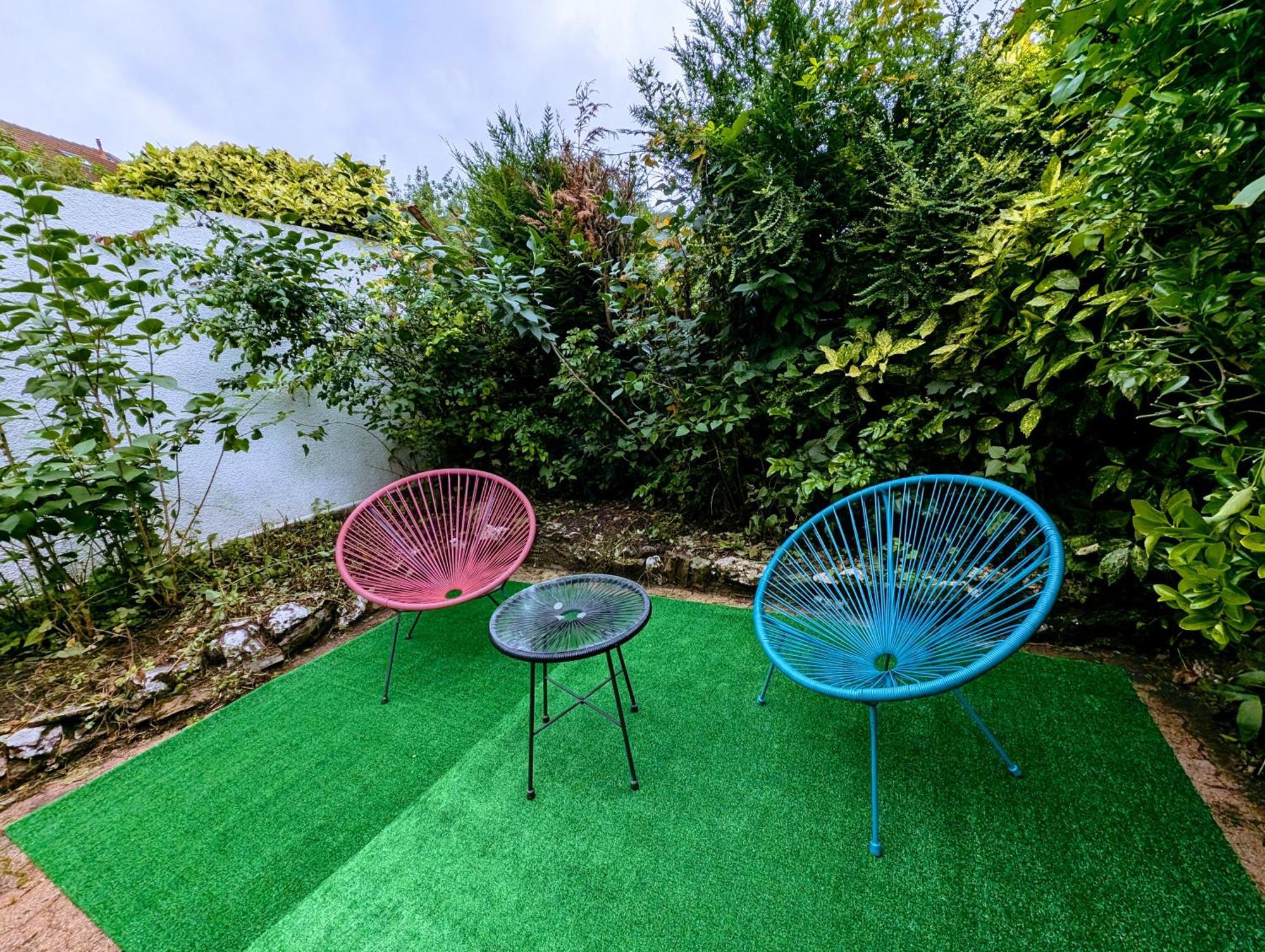 Stockholm- Studio Serenite Avec Jardin Charleville-Mézières Εξωτερικό φωτογραφία