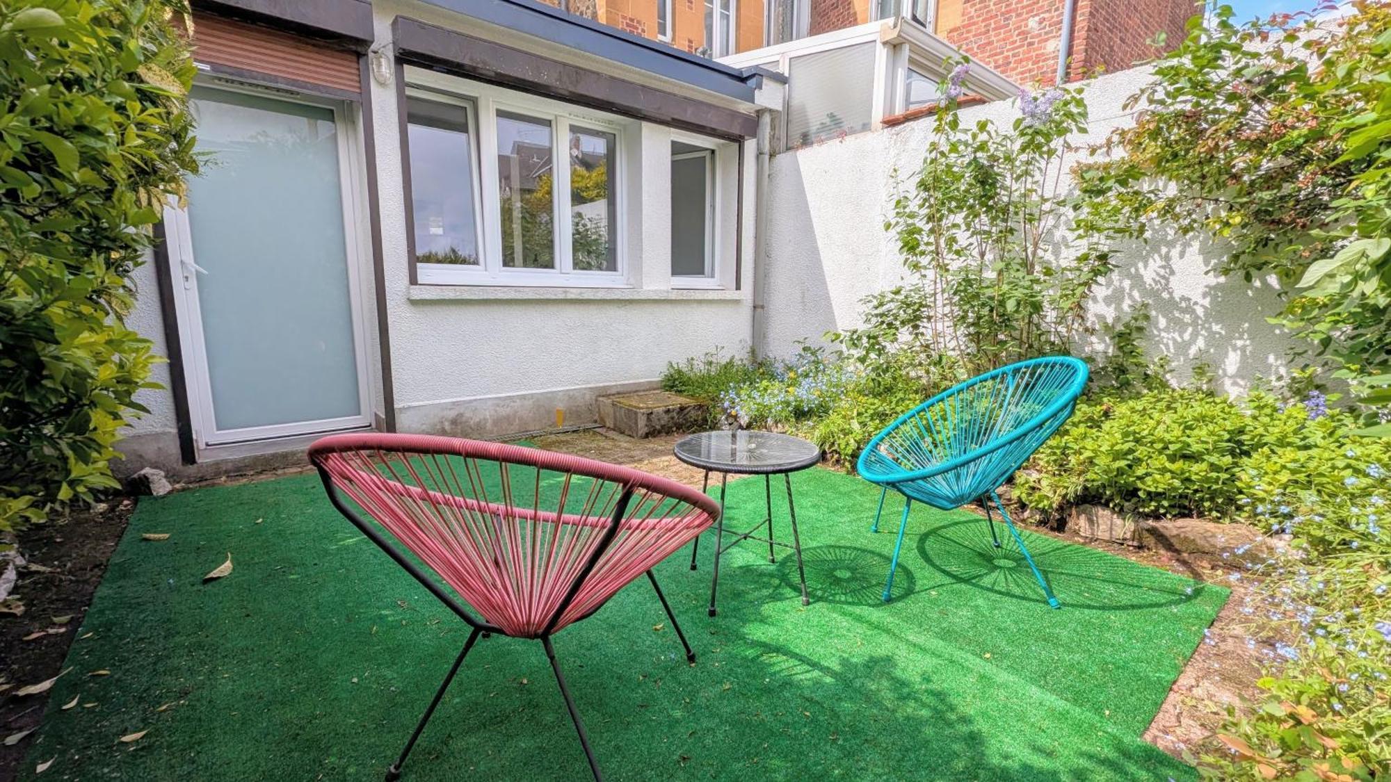 Stockholm- Studio Serenite Avec Jardin Charleville-Mézières Εξωτερικό φωτογραφία